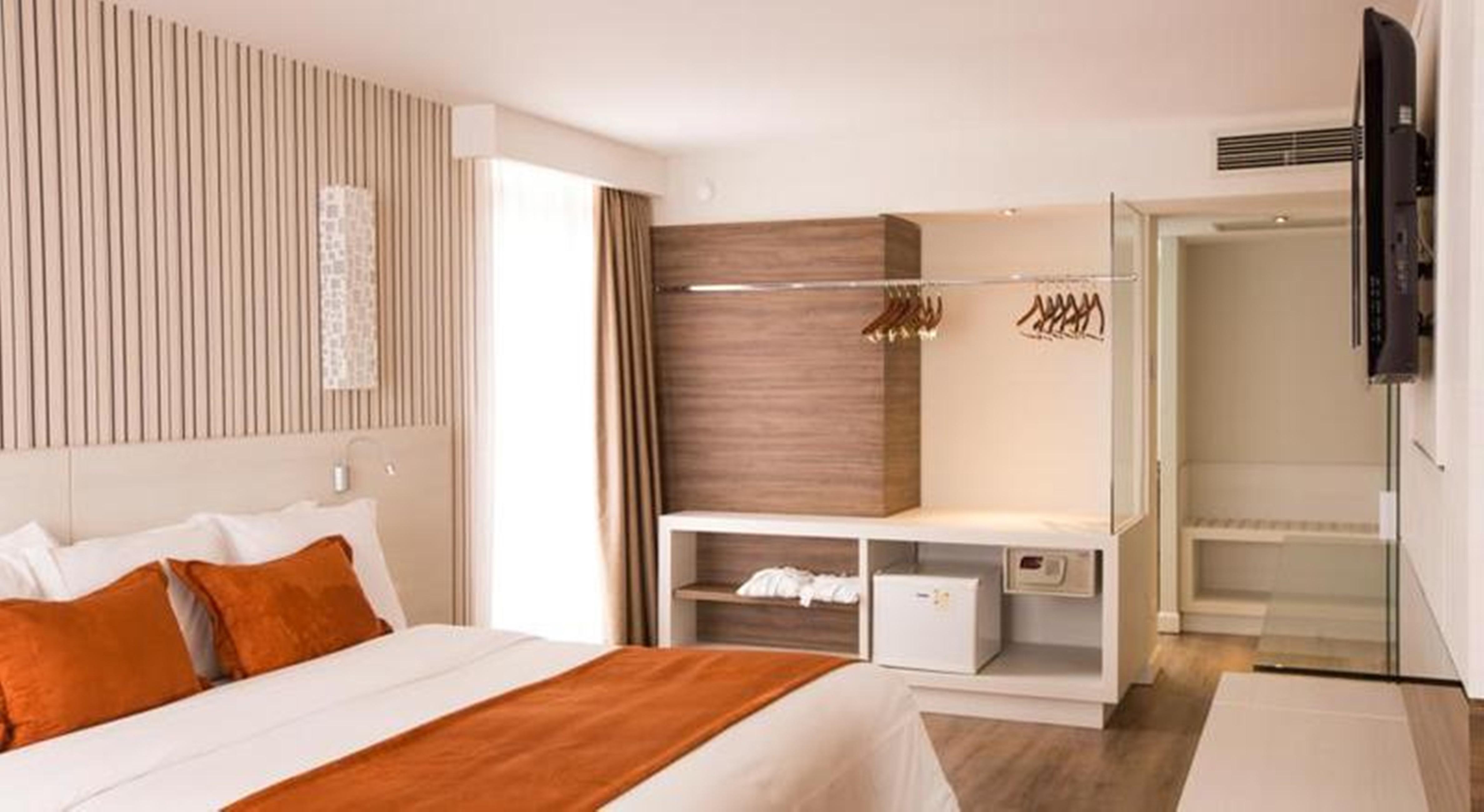 拉迪森库里蒂巴酒店 库里提巴 外观 照片 A room at the hotel