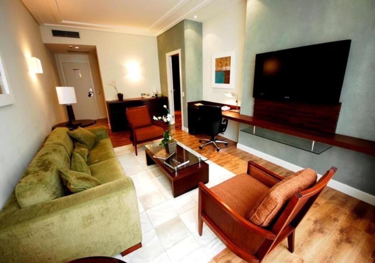 拉迪森库里蒂巴酒店 库里提巴 外观 照片 A suite at the hotel
