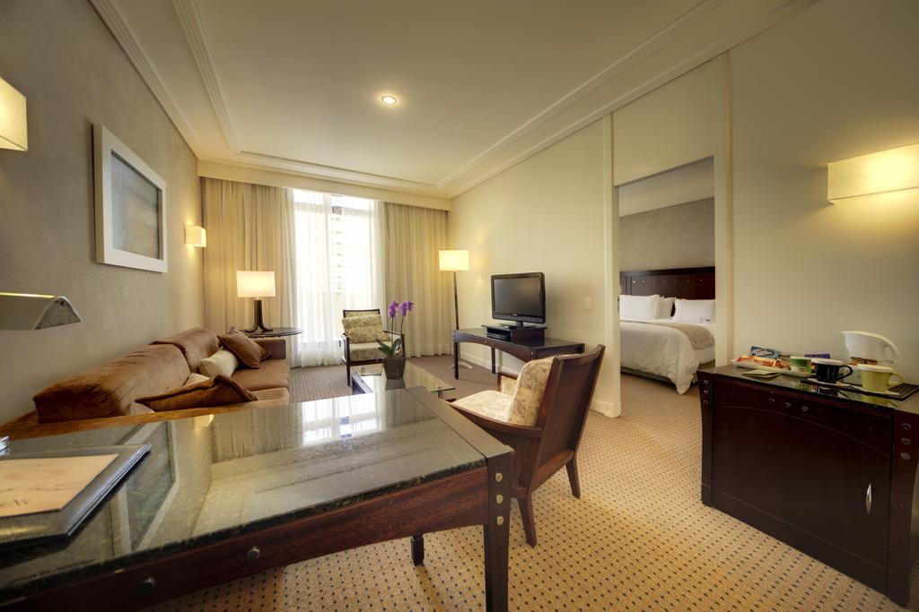 拉迪森库里蒂巴酒店 库里提巴 外观 照片 A suite at the hotel
